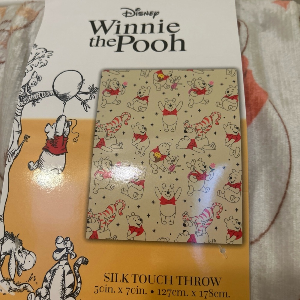 Nwt Disney Winnie The Pooh Throw Blanket 50”x70” Friends Tigger Piglet Playing